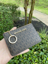 Load image into Gallery viewer, Michael Kors Jet Set Travel Coin,Card Holder Wallet