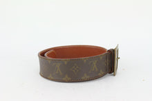 画像をギャラリービューアに読み込む, Louis Vuitton Ultra Rare Vintage Monogram Belt First Edition