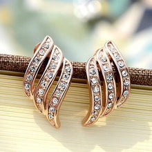 画像をギャラリービューアに読み込む, Rose Gold Diamond-studded Personality Stud Earrings