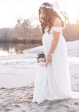 Load image into Gallery viewer, Maternity Lace Maxi Photography Props Gown