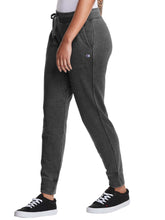 画像をギャラリービューアに読み込む, Women&#39;s Comfortable Champion Jogger Sweatpants (w/ Mineral Wash)
