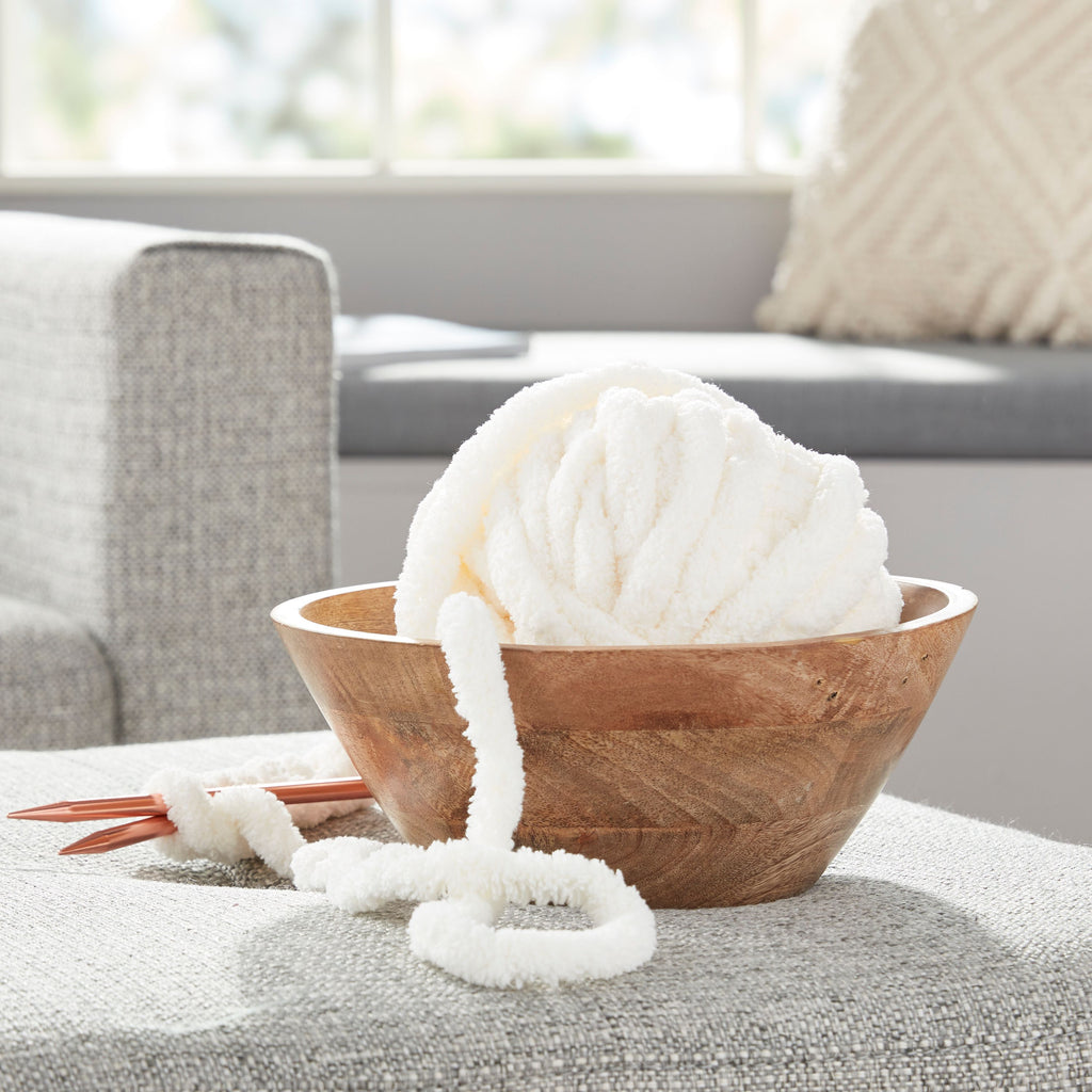 Mainstays 31.7 Yd Ivory Chunky Chenille Yarn