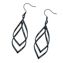画像をギャラリービューアに読み込む, Sterling Silver Interlocking Diamond Spirals Earrings
