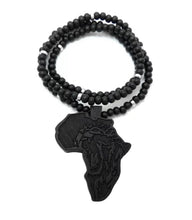 画像をギャラリービューアに読み込む, Humbly “Black Lion” • Beaded Necklace
