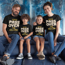 画像をギャラリービューアに読み込む, Happy Passover Family Matching Name T-Shirts
