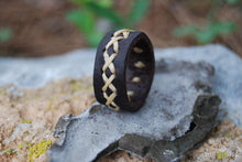 画像をギャラリービューアに読み込む, Hand-stitched Leather Ring, Made With Quality Leather
